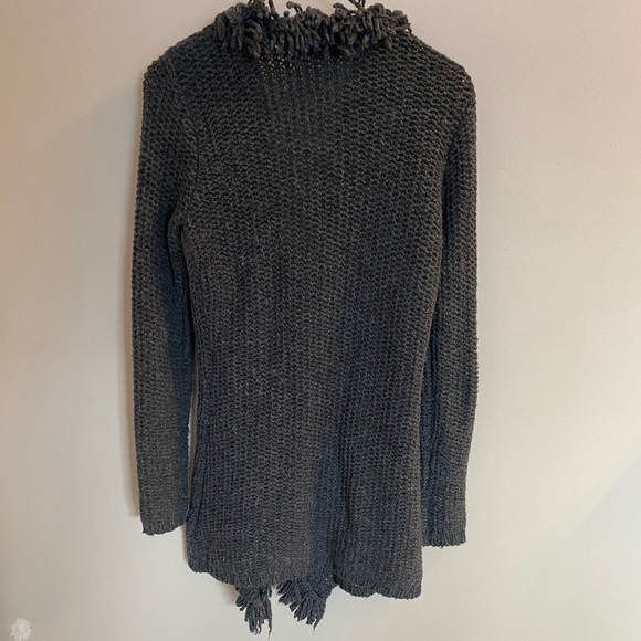 Mexx Charcoal Gray Fringed Cardigan Sweater size Small - Picture 3 of 8